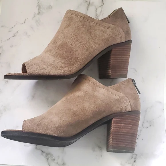 Lucky Brand, Tan, 7.5 - Picture 2 of 5